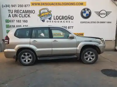 Vehicul casat toyota land cruiser (j12) 3.0 d-4d gx al anului 2004 alimentat 1kdftv