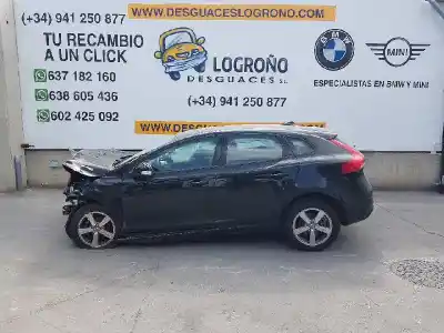 Vehículo de desguace VOLVO                                              V40                                                                                                                                                                                                                                                        1.6 Diesel CAT                                                                                                                                                                                                                                             del año 2013 con motor D4162T