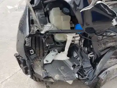 Veículo de Sucata volvo v40 1.6 diesel cat do ano 2013 alimentado d4162t