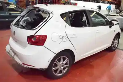 Sloopvoertuig seat ibiza (6j5) 1.9 tdi van het jaar 2009 aangedreven bxj