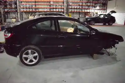 Здавання транспортного засобу mercedes-benz clase c (w203) sportcoupe 2.2 cdi cat року 2005 потужний 646963