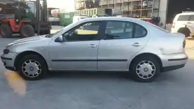 Scrapping Vehicle seat toledo ii (1m2) 1.6 16v of the year 2001 powered aus