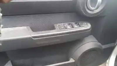 Scrapping Vehicle dodge nitro 2.8 crd 4wd of the year 2007 powered 52c ens