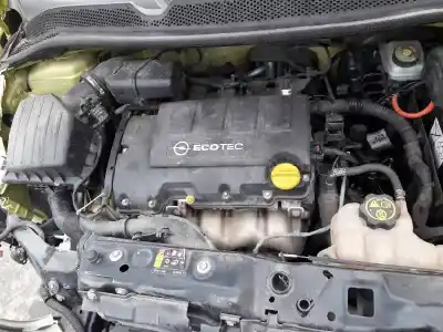 Veículo de Sucata opel adam (m13) 1.2 do ano 2012 alimentado a12xel