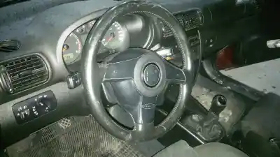 Здавання транспортного засобу seat leon (1m1) 1.9 tdi року 2004 потужний asv