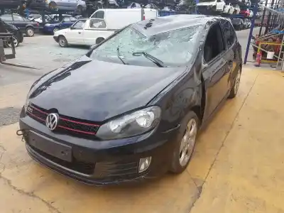 Veículo de Sucata volkswagen golf vi (5k1) 2.0 gti do ano 2010 alimentado cczb