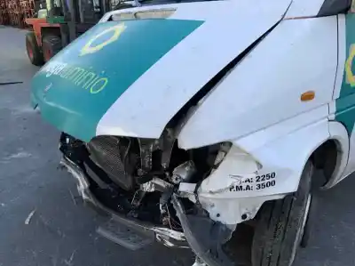 Здавання транспортного засобу clase c                                            sprinter 02.00 caja abierta                                                                                                                                                                                                                                2.2 cdi року 2004 потужний 611981