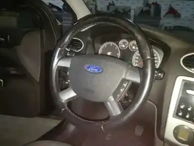 Veículo de Sucata ford focus ii sedán (db_, fch, dh) 1.6 tdci do ano 2006 alimentado g8da