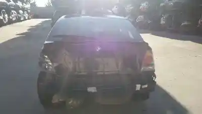 Sloopvoertuig bmw 3 compact (e46) 320 td van het jaar 2003 aangedreven 204d4