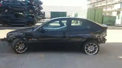 Sloopvoertuig bmw 3 compact (e46) 320 td van het jaar 2003 aangedreven 204d4