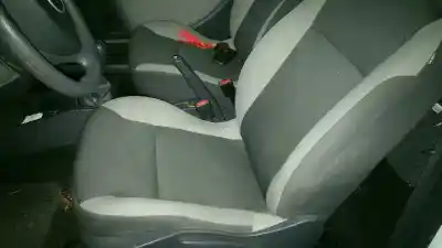 Veículo de Sucata renault clio iii dynamique do ano 2011 alimentado k9k 770