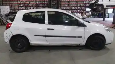 Veículo de Sucata renault clio iii dynamique do ano 2011 alimentado k9k 770