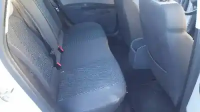 Veicolo di demolizione seat leon (1p1) 1.9 tdi dell'anno 2005 alimentato bxe