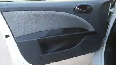 Veicolo di demolizione seat leon (1p1) 1.9 tdi dell'anno 2005 alimentato bxe