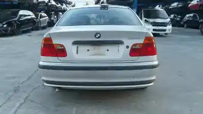 Sloopvoertuig bmw 3 (e46) 320 d van het jaar 1998 aangedreven 204d1