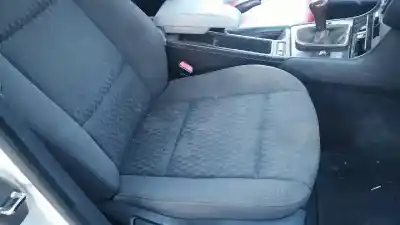 Sloopvoertuig bmw 3 (e46) 320 d van het jaar 1998 aangedreven 204d1