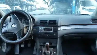 Sloopvoertuig bmw 3 (e46) 320 d van het jaar 1998 aangedreven 204d1