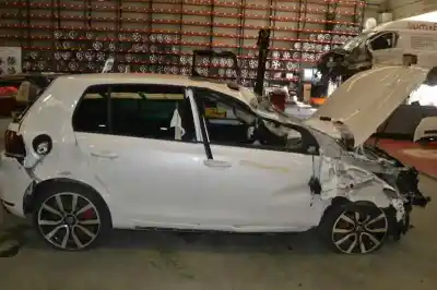 Veículo de Sucata volkswagen golf vi 2.0 16v tsi do ano 2013 alimentado cczb