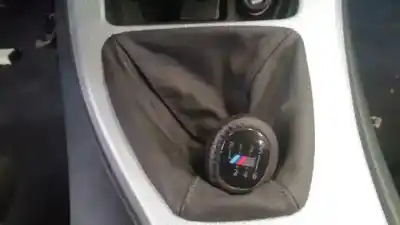 Veículo de Sucata bmw 3 (e90) 325 d do ano 2006 alimentado 306d3