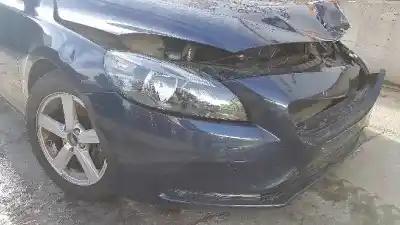 Здавання транспортного засобу volvo v40 cross country 2.0 d року 2012 потужний d5204t6