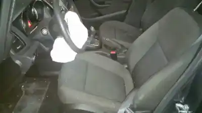 Veículo de Sucata opel astra j lim. 1.4 16v do ano 2010 alimentado a14xer