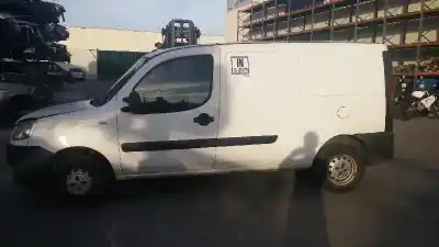 Утилизация автомобиля FIAT DOBLO FURGONETA/MONOVOLUMEN (223_) 1.3 D MULTIJET года 2006 питание 199A2000