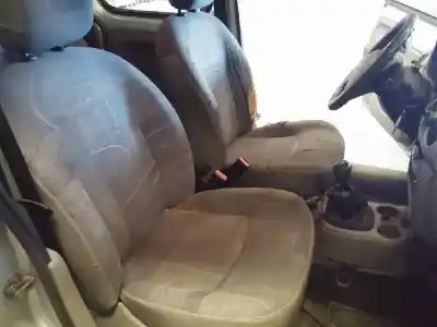 Здавання транспортного засобу renault kangoo (f/kc0) 1.5 dci diesel року 2004 потужний k9k702 Здавання транспортного засобу renault kangoo (f/kc0) 1.5 dci diesel року 2004 потужний k9k702