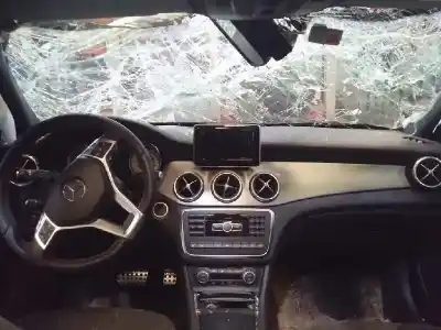 Veicolo di demolizione clase c clase gla 2.1 cdi dell'anno 2014 alimentato 651930