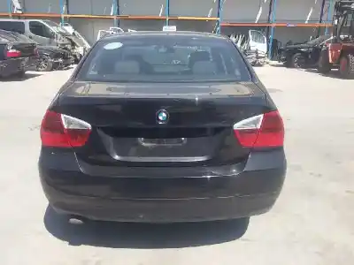 Veículo de Sucata bmw 3 (e90) 320 d do ano 2005 alimentado 204d4