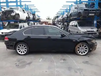 Verschrottungsfahrzeug BMW 7 (E65, E66, E67) 730 LD des Jahres 2005 angetrieben 306D3