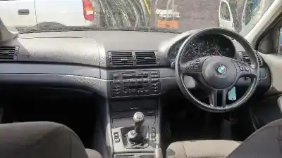 Scrapping Vehicle bmw 3 touring (e46) 320 d of the year 2002 powered 204 d4