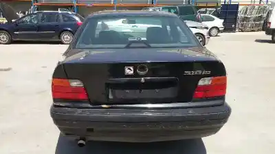 Veículo de Sucata bmw serie 3 berlina (e36) 1.8 16v cat do ano 1998 alimentado 194s1 g