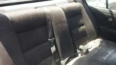 Veículo de Sucata bmw serie 3 berlina (e36) 1.8 16v cat do ano 1998 alimentado 194s1 g