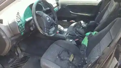 Veículo de Sucata bmw serie 3 berlina (e36) 1.8 16v cat do ano 1998 alimentado 194s1 g