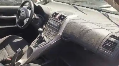 Scrapping Vehicle toyota auris sol of the year 2006 powered 1adftv