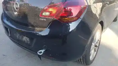 Veicolo di demolizione opel                                               astra j (p10)                                                                                                                                                                                                                                              1.7 cdti (68)                                                                                                                                                                                                                                              dell'anno 2009 alimentato a17dtr