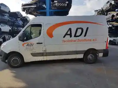 Scrapping Vehicle renault master kasten 2.3 dci diesel cat of the year 2011 powered m9t676