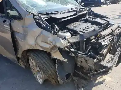 Sloopvoertuig volkswagen touran (5t1) 1.6 tdi van het jaar 2016 aangedreven dgda