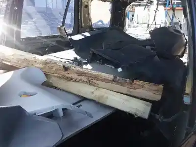 Veículo de Sucata land rover freelander 2 (l359) 2.2 td4 4x4 do ano 2007 alimentado 224dt