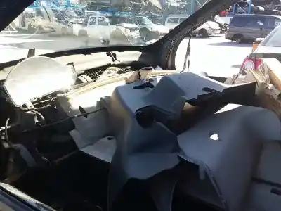 Veículo de Sucata land rover freelander 2 (l359) 2.2 td4 4x4 do ano 2007 alimentado 224dt