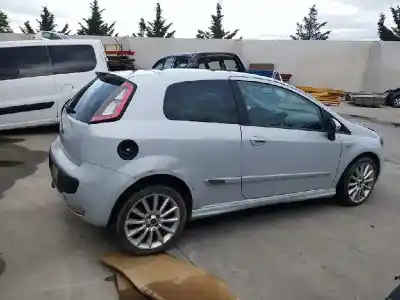 Veículo de Sucata fiat punto (evo) (199) 1.3 16v jtd cat do ano 2009 alimentado 199a3000