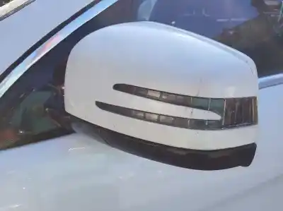Здавання транспортного засобу mercedes-benz clase r (w251, v251) r 350 cdi 4-matic (251.023, 251.123) року 2011 потужний 642872