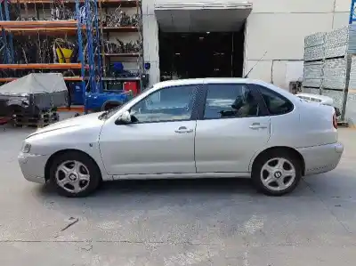 Veículo de Sucata SEAT CORDOBA (6K1, 6K2) 1.9 TDI do ano 1999 alimentado ASV