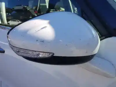 Sloopvoertuig citroen c4 picasso ii 1.6 bluehdi 120 van het jaar 2015 aangedreven bh01