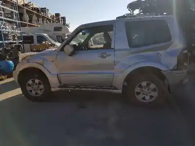 Здавання транспортного засобу mitsubishi montero (v60/v70) 3.2 di-d avance року 2003 потужний 4m41