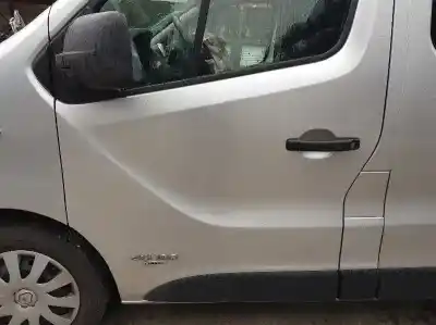 Veículo de Sucata renault trafic combi combi 9 l1h1 2.8t (8/9 plazas) do ano 2015 alimentado r9m450