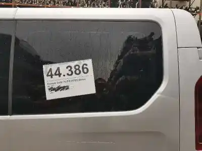 Veículo de Sucata renault trafic combi combi 9 l1h1 2.8t (8/9 plazas) do ano 2015 alimentado r9m450