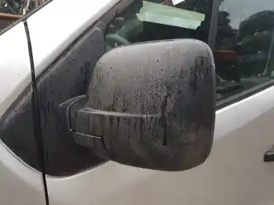 Veículo de Sucata renault trafic combi combi 9 l1h1 2.8t (8/9 plazas) do ano 2015 alimentado r9m450