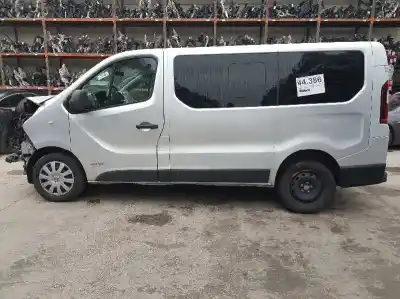 Veículo de Sucata renault trafic combi combi 9 l1h1 2.8t (8/9 plazas) do ano 2015 alimentado r9m450