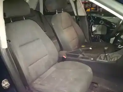 Sloopvoertuig audi a4 berlina 2.0 tdi van het jaar 2005 aangedreven blb